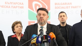 БСП остава твърдо зад управлението Ще отстояваме не власт а