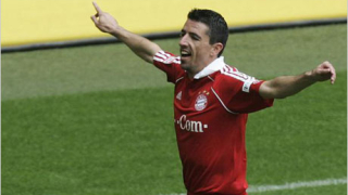 И Фейенорд поиска Рой Макай