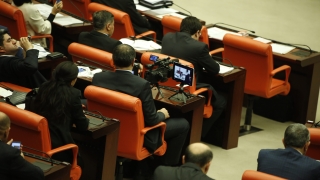 Бой в турския парламент