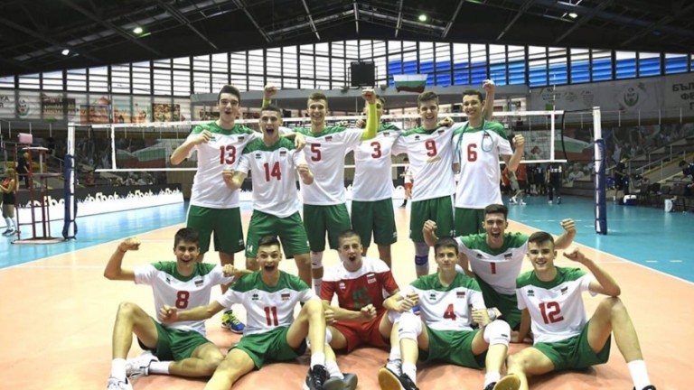България излиза срещу Гърция в спор за титлата на Балканиадата U17 в София