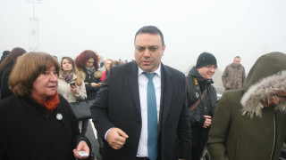 Пуснаха за движение естакадата, свързваща Терминал 2 и бул. "Брюксел"