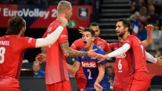 Франция и Италия спечелиха мачовете си от четвъртия ден на