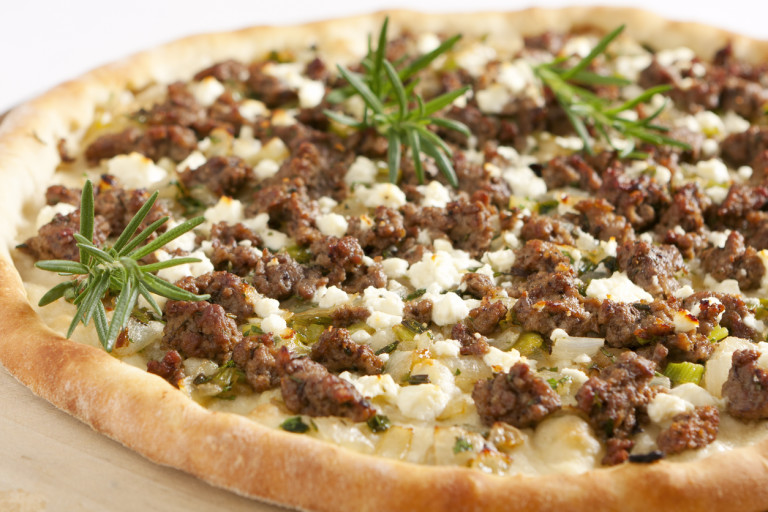 Пица с агнешко