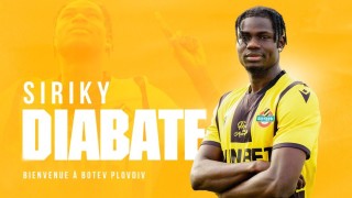 Централният защитник Сирики Диабате е много близо до това вече