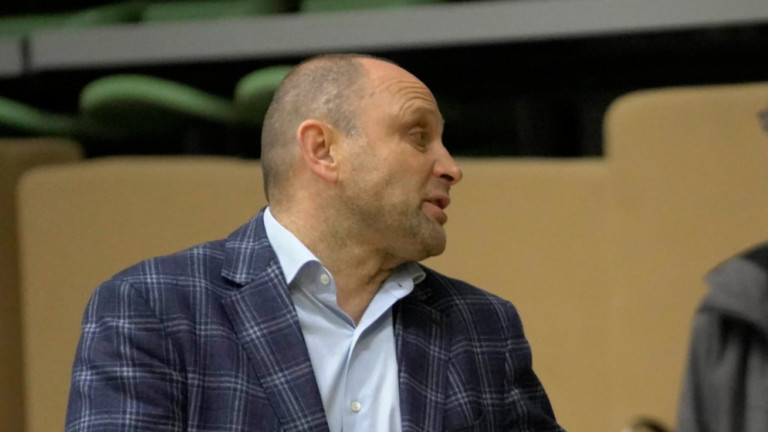 Старши треньорът на Левски Лукойл - Константин Папазов призна, че