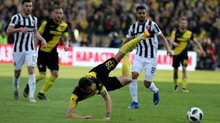 Най малко четирима нови футболисти ще се присъединят към отбора на