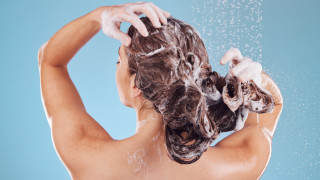 3 съставки в шампоните, които могат да причинят косопад