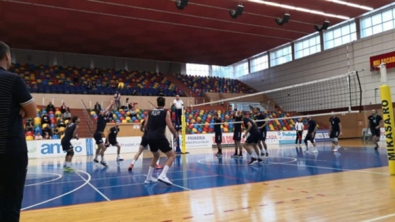 Хебър и Нефтохимик ще излъчат носителя на "Купата на България" по волейбол