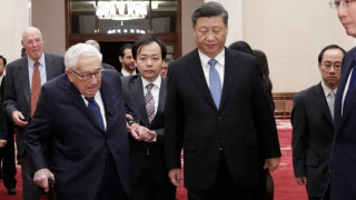 Китайският първи дипломат намекна на бивш американски държавен секретар който