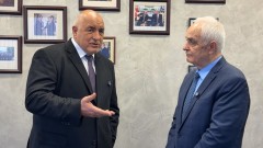 Борисов предлага подкрепа на правителството, но Гюров да каже какво иска в НС