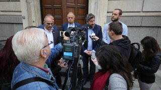 Демократична България внесе листата си за общински съветници и кандидатите