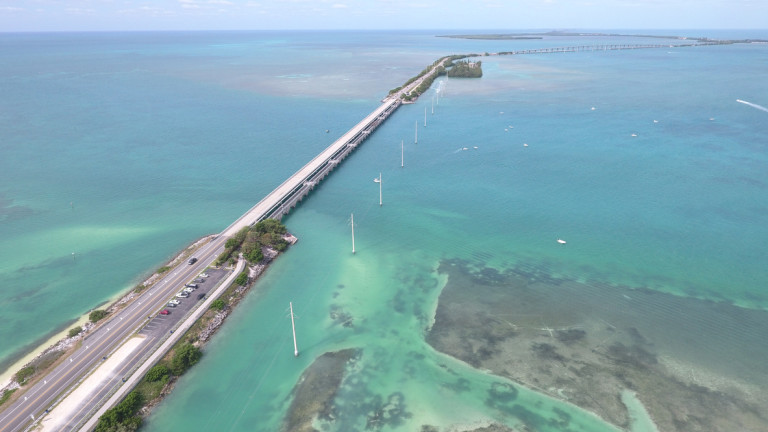 Пътуването от Маями до остров Кий Уест, Флорида, невинаги е