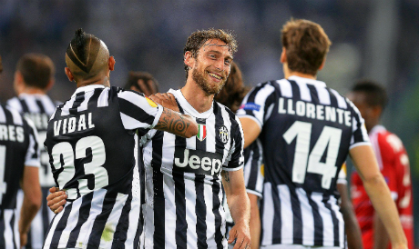 Видал решава за Юнайтед до края на седмицата