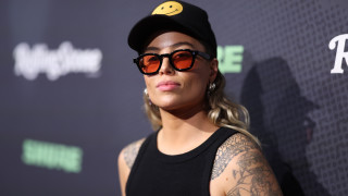 Австралийският музикален феномен Таш Султана пристига за първия си концерт у