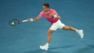 Представителят на Чехия Иржи Лехечка отстрани водача в схемата Карлос Алкарас