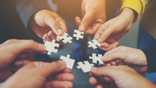 Преките инвестиции в България за периода януари октомври 2022 година са