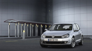 Разкриват Volkswagen Golf 6 в четвъртък (галерия)