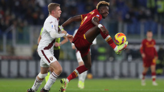 Рома победи с 1 0 гостуващия Торино в мач от Серия