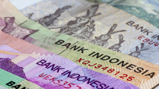 Централната банка на Индонезия засили намесата си на пазарите на