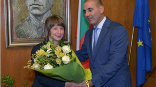 Министър уредил домакинството на ЦСКА в Сливен