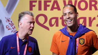 Бившият треньор на Нидерландия Манчестър Юнайтед и други Луис