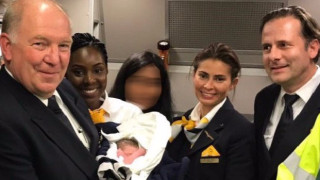 38 годишната българка Десислава роди момче над Атлантическия океан на 26