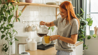 Какво се случва с мозъка ни, когато пием кафе всеки ден