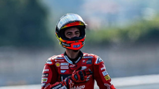 Двукратният световен шампион в клас MotoGP Франческо Баная удължи своя договор с