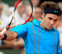 "Ролан Гарос": Роджър Федерер - Томи Робредо 7:5, 1:6, 6:1, 6:2