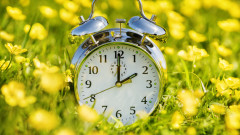 Защо преместването на часовниците с час напред е вредно за здравето