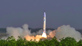 "Китайската SpaceX" изстреля първата си ракета