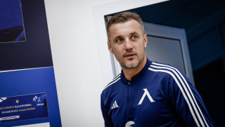 Треньорът на Левски Станислав Генчев може да се наложи да