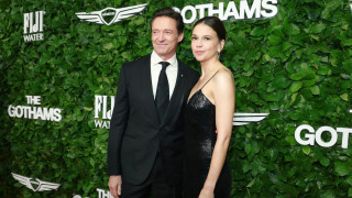 Откакто преди година стана ясно че са заедно Хю Джакман