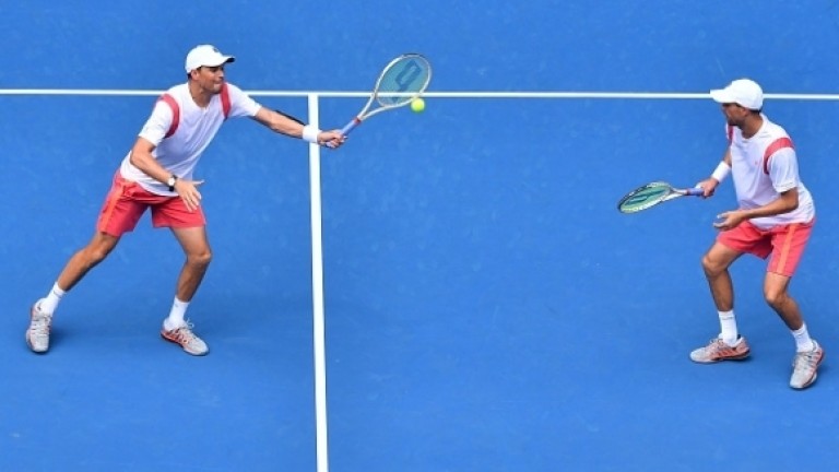 Легендарните близнаци Брайън слагат край на тенис кариерата си