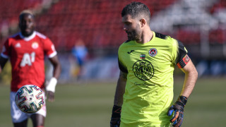 Локомотив София понесе тежък удар в решителната фаза на шампионата Вратарят