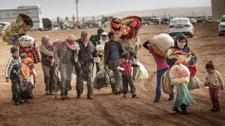 Международната общност изоставя сирийските бежанци тъй като финансирането за подкрепата