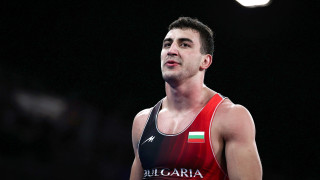 Във втория ден на турнира Дан Колов Никола Петров