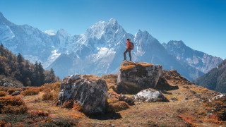 Непал стартира смела инициатива в следващите две години алпинисти от