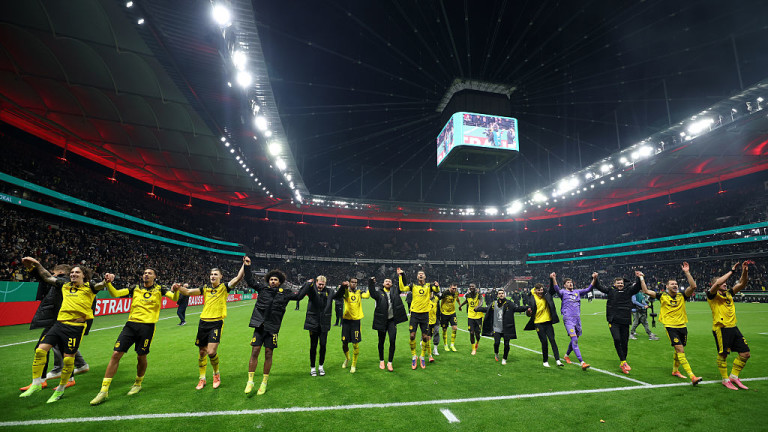 Борусия Дортмунд изхвърли Айнтрахт от Купата след дузпи