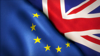 ЕС може да съди Великобритания заради новия закон за Брекзит
