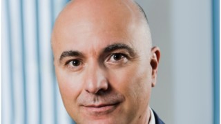 Главният изпълнителен директор и Председател на Управителния съвет на Fibank