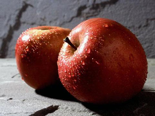 Русия подозира Сърбия в реекспорт на полски ябълки