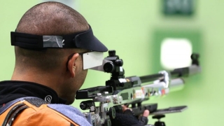 Ризов 27-ми от 47 в квалификацията на 50 м пушка от положение легнал