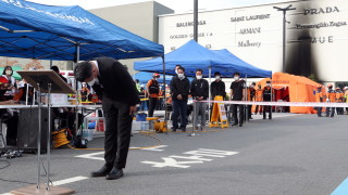 Пожар избухна в мазето на търговски център в южнокорейския град