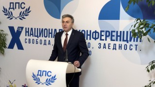 Мустафа Карадайъ е новият стар лидер на ДПС