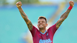 Капитанът на Септември Асен Георгиев захапа този на ЦСКА