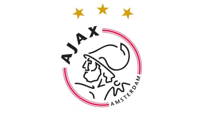 Изпълнителният директор на Аякс - Алекс Крус е уволен от