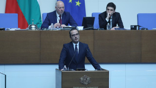 Наддаване за любовта на пенсионерите преди изборите започна в Народното