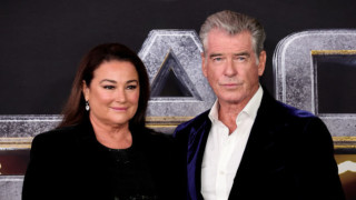 Пиърс Броснан и Кийли Смит са сред най харесваните холивудски двойки