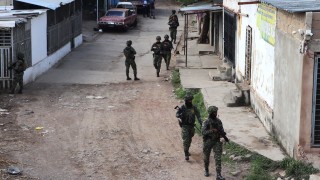 Главната прокуратура на Колумбия преиздаде заповеди за арест на лидери